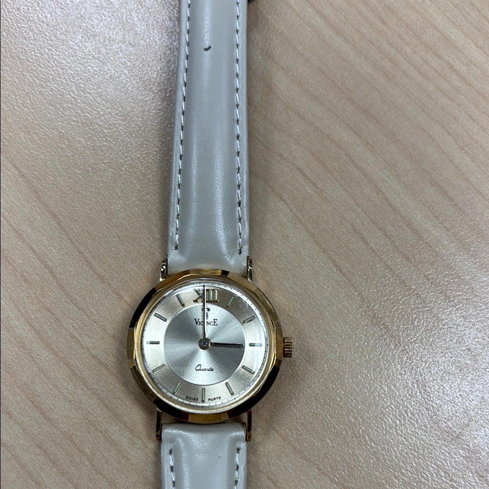 Vicence 18k Gold Ladies Watch With Tan Band